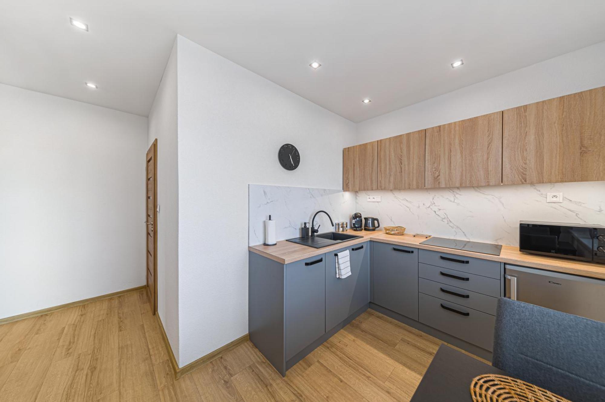 Tower Apartments Orchid & Amber Spišská Nová Ves Eksteriør billede